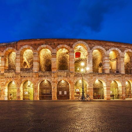 شقة فيرونا  في Residenza Duomo المظهر الخارجي الصورة